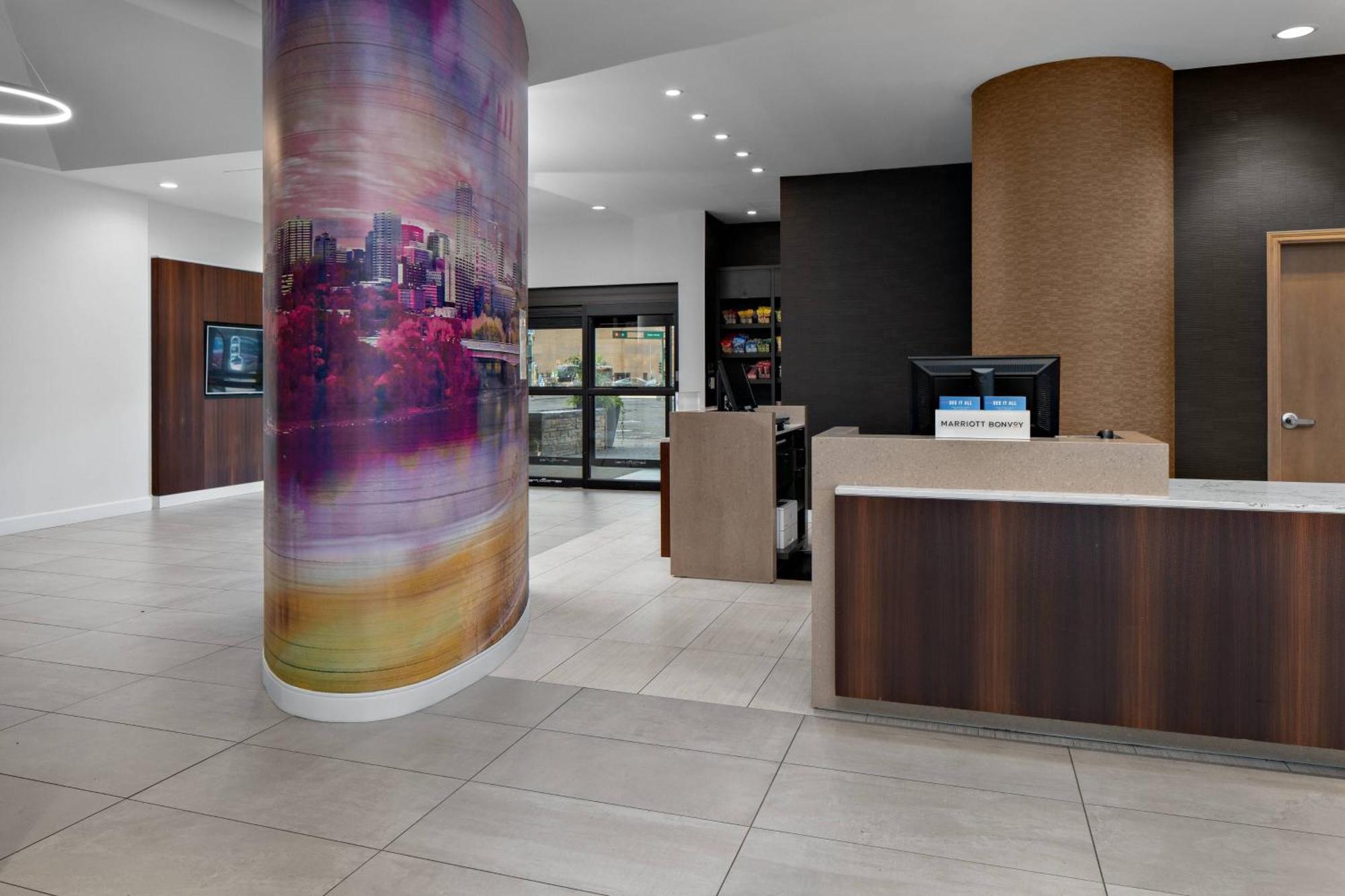 Courtyard By Marriott Edmonton Downtown Hotel Kültér fotó